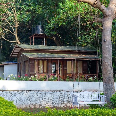 Saffronstays Little Paradise, Murud Bagian luar foto