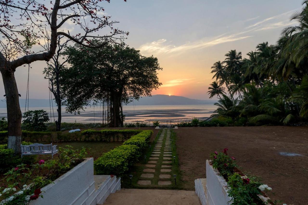 Saffronstays Little Paradise, Murud Bagian luar foto
