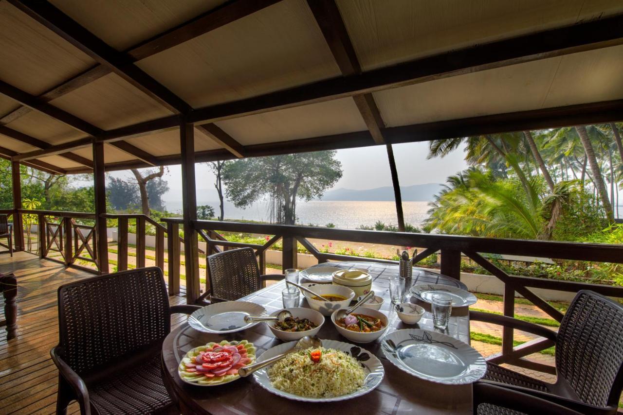 Saffronstays Little Paradise, Murud Bagian luar foto